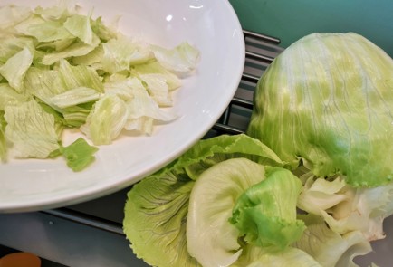 Фото шага рецепта Летний прованский салат 140031 шаг 2  