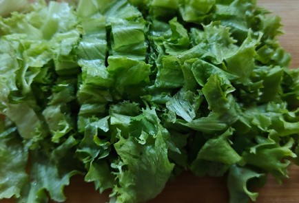 Фото шага рецепта Летний салат с брынзой 189897 шаг 6  