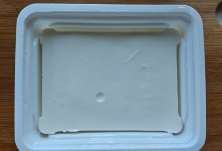 Фото шага рецепта Летний салат с брынзой 189897 шаг 7  