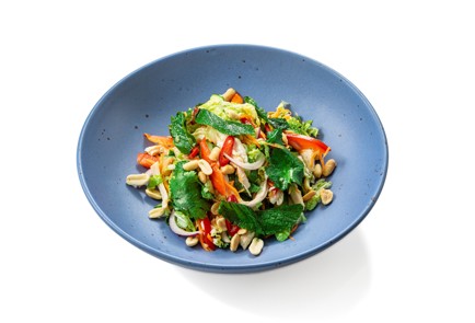 Фото шага рецепта Летний салат с курицей повьетнамски 186426 шаг 12  