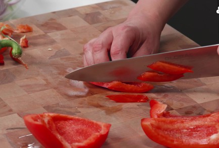 Фото шага рецепта Летний салат с курицей повьетнамски 186426 шаг 6  