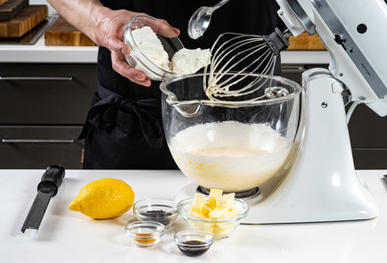 Фото шага рецепта Лимонный кулич 191574 шаг 3  