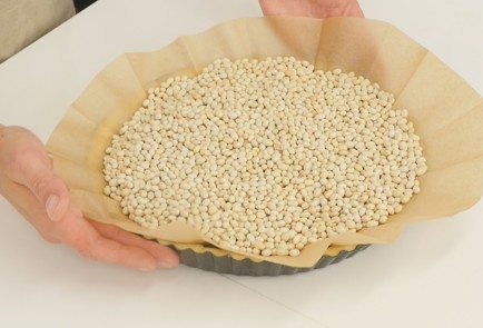 Фото шага рецепта Лимонный пирог с меренгой 125576 шаг 4  