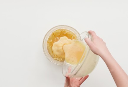 Фото шага рецепта Лимонный пирог 151795 шаг 7  