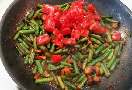 Фото шага рецепта Лобио с грибами 174166 шаг 8  