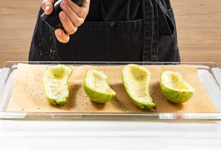 Фото шага рецепта Лодочки из кабачков с тофу и грибами 189599 шаг 3  