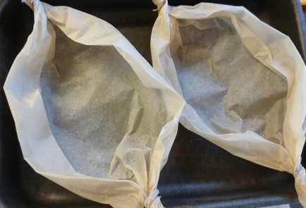 Фото шага рецепта Лодочки с курицей грибами помидором и сыром 176362 шаг 6