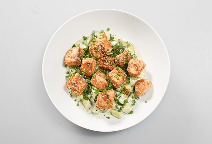 Фото шага рецепта Лосось в кунжуте на подушке из цукини 30209 шаг 8  