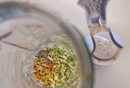 Фото шага рецепта Луковая приправа Царская 152578 шаг 7  