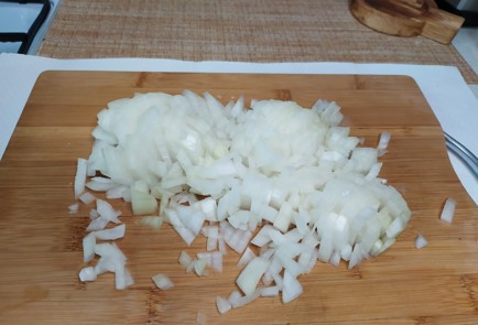 Фото шага рецепта Луковые котлеты 190514 шаг 1  