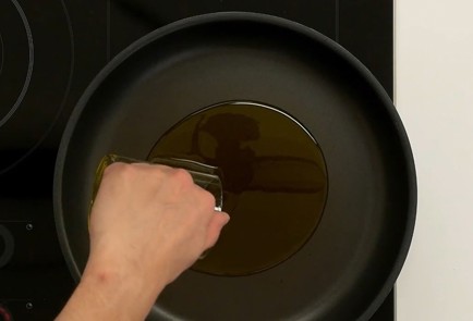 Фото шага рецепта Луковый конфитюр 137580 шаг 2  