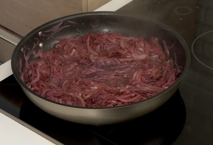 Фото шага рецепта Луковый конфитюр 137580 шаг 4  