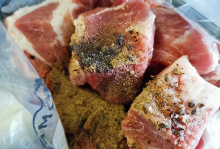 Фото шага рецепта Луковый шашлык 189473 шаг 7  