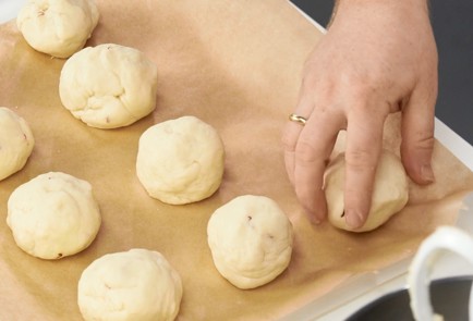 Фото шага рецепта Луссебуллар 80837 шаг 4  