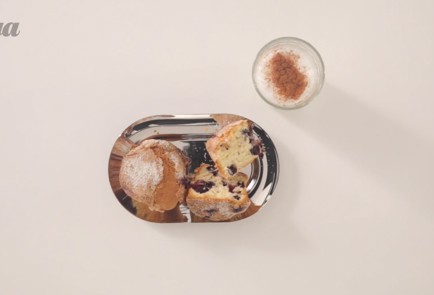 Фото шага рецепта Маффины с голубикой и мускатным орехом 21506 шаг 6  