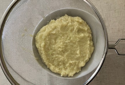 Фото шага рецепта Маффины в духовке со сливами и кабачком 190314 шаг 3  