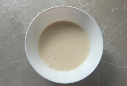 Фото шага рецепта Макароны на сковороде с ветчиной в сливочном соусе 189801 шаг 4