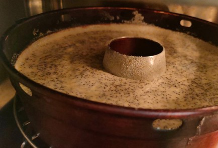 Фото шага рецепта Маковый кекс 188765 шаг 20  