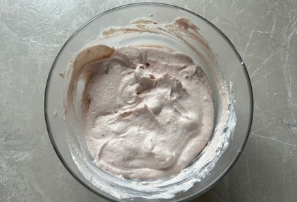 Фото шага рецепта Малиновая творожная запеканка с ананасом 190003 шаг 8  