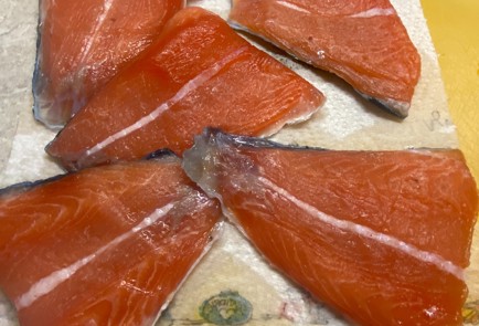 Фото шага рецепта Малосольная форель 151379 шаг 7  