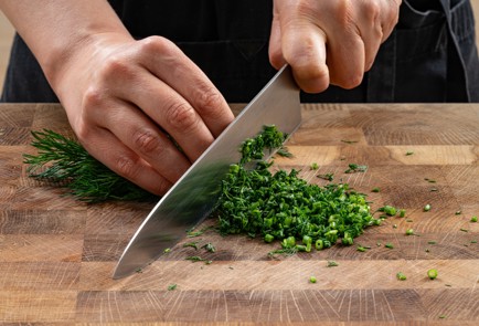 Фото шага рецепта Малосольные огурцы в пакете 189037 шаг 3  