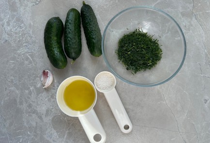 Фото шага рецепта Малосольные огурцы 186884 шаг 1  