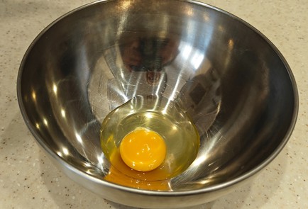 Фото шага рецепта Мамины оладьи 191211 шаг 1