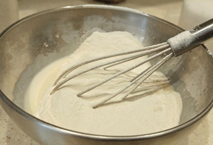 Фото шага рецепта Мамины оладьи 191211 шаг 5