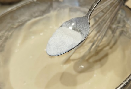 Фото шага рецепта Мамины оладьи 191211 шаг 7