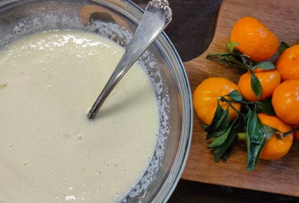 Фото шага рецепта Манник с мандаринами 175335 шаг 6  