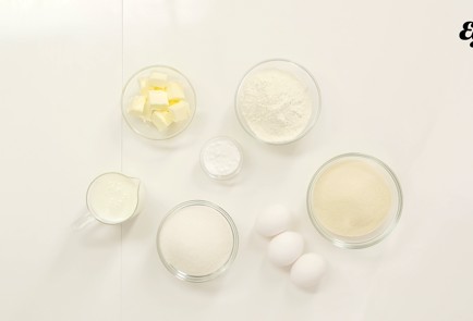 Фото шага рецепта Манник 126421 шаг 1  