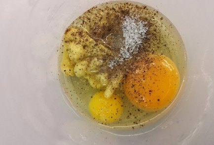 Фото шага рецепта Майонез с маслом расторопши 153019 шаг 5