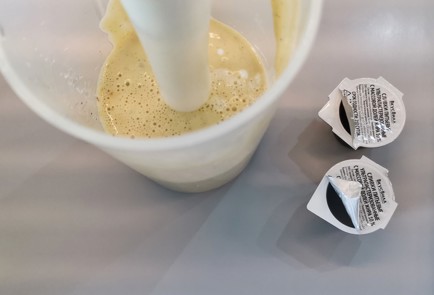 Фото шага рецепта Майонез с шафраном и сливками 152752 шаг 8  