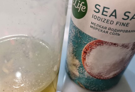 Фото шага рецепта Майонезный соус чили 152594 шаг 3  