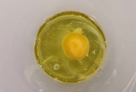 Фото шага рецепта Майонезный соус для овощей 152603 шаг 2  