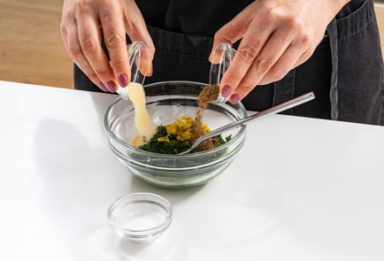 Фото шага рецепта Маринад для куриного шашлыка 189033 шаг 4  