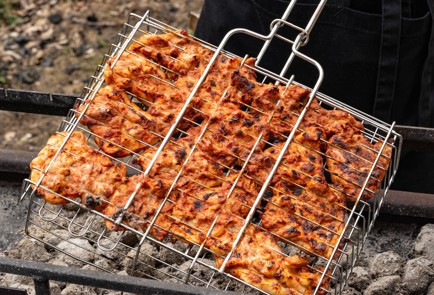 Фото шага рецепта Маринад для шашлыка из курицы 189036 шаг 8  