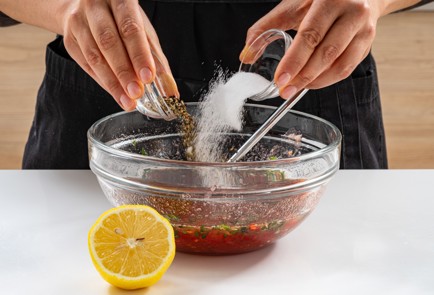 Фото шага рецепта Маринад для шашлыка на белом вине 186439 шаг 7  