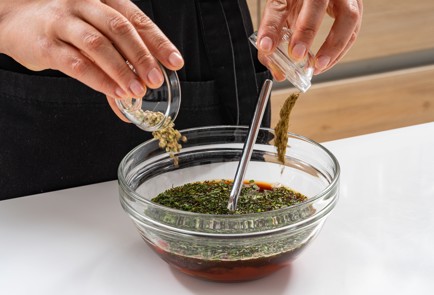 Фото шага рецепта Маринад для шашлыка с томатами и темным пивом 186438 шаг 6  