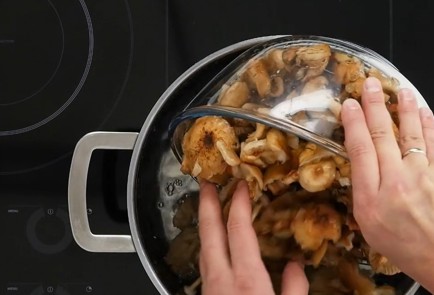 Фото шага рецепта Маринованные опята 94048 шаг 2  