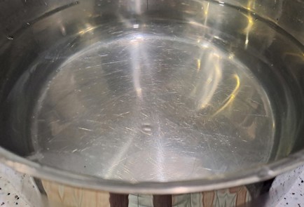 Фото шага рецепта Маринованные помидоры на зиму со свеклой 190225 шаг 6  