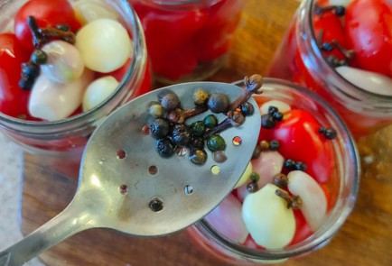 Фото шага рецепта Маринованные помидоры на зиму 190114 шаг 11  