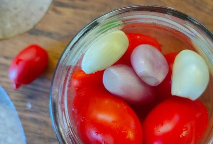 Фото шага рецепта Маринованные помидоры на зиму 190114 шаг 9  