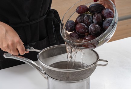 Фото шага рецепта Маринованные сливы 174646 шаг 6  