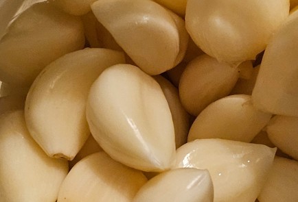 Фото шага рецепта Маринованные зубчики чеснока 187045 шаг 3  