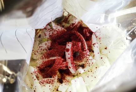 Фото шага рецепта Маринованный лук к шашлыку 189464 шаг 6  