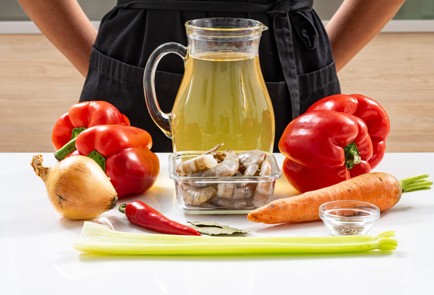 Фото шага рецепта Марокканский холодный суп из запеченных перцев с креветками 186655 шаг 1  