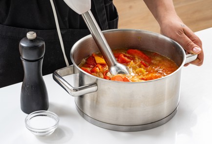 Фото шага рецепта Марокканский холодный суп из запеченных перцев с креветками 186655 шаг 10  