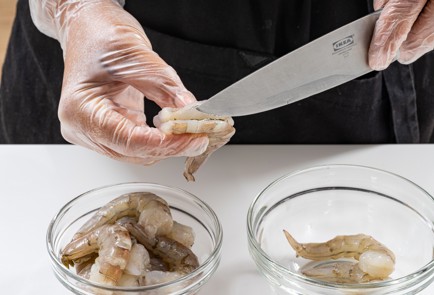 Фото шага рецепта Марокканский холодный суп из запеченных перцев с креветками 186655 шаг 11  