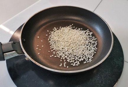 Фото шага рецепта Марокканский кофе с кунжутом 140734 шаг 1  
